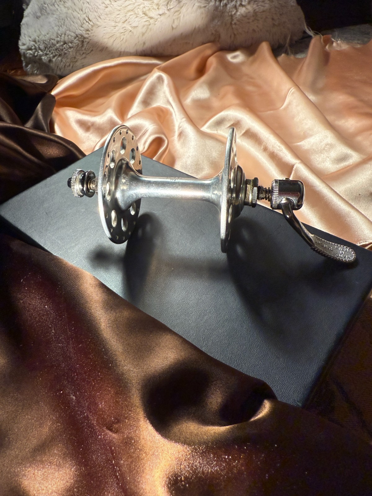 VINTAGE CAMPAGNOLO TIPO NUOVO FRONT HUB 36 HOLE 100 MM SPACING