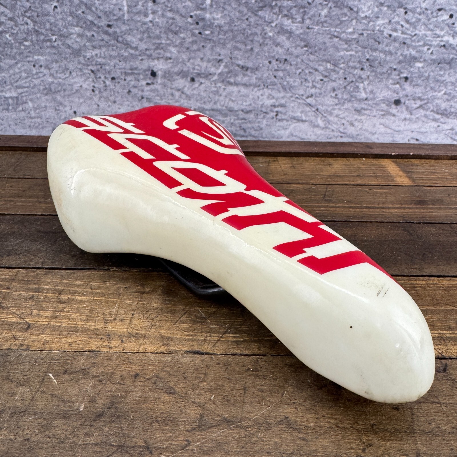Scott Seat Small Kids Youth Padded BMX Padded SCT-6 Viscount M OG Red White