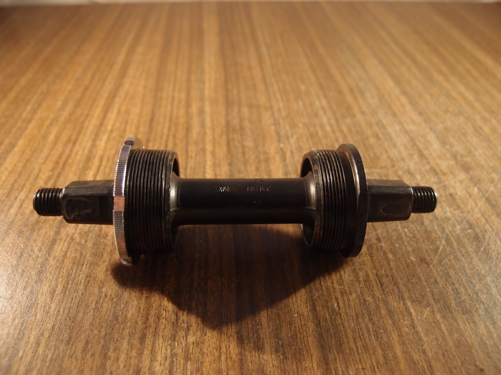 1988 vintage MTB bottom bracket Shimano Mountain LX 1,37″x24T/68 mm Japan 118 mm