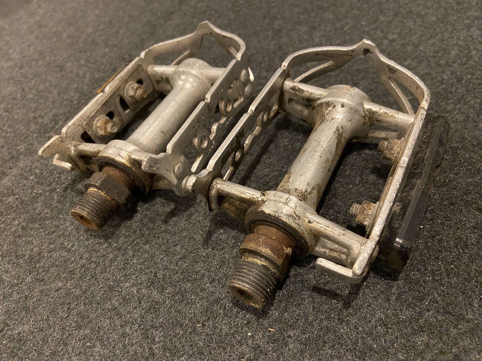 Vintage MKS Sylvan SY-1 Pedals Fixie Touring Road Commuting Made in Japan 9/16