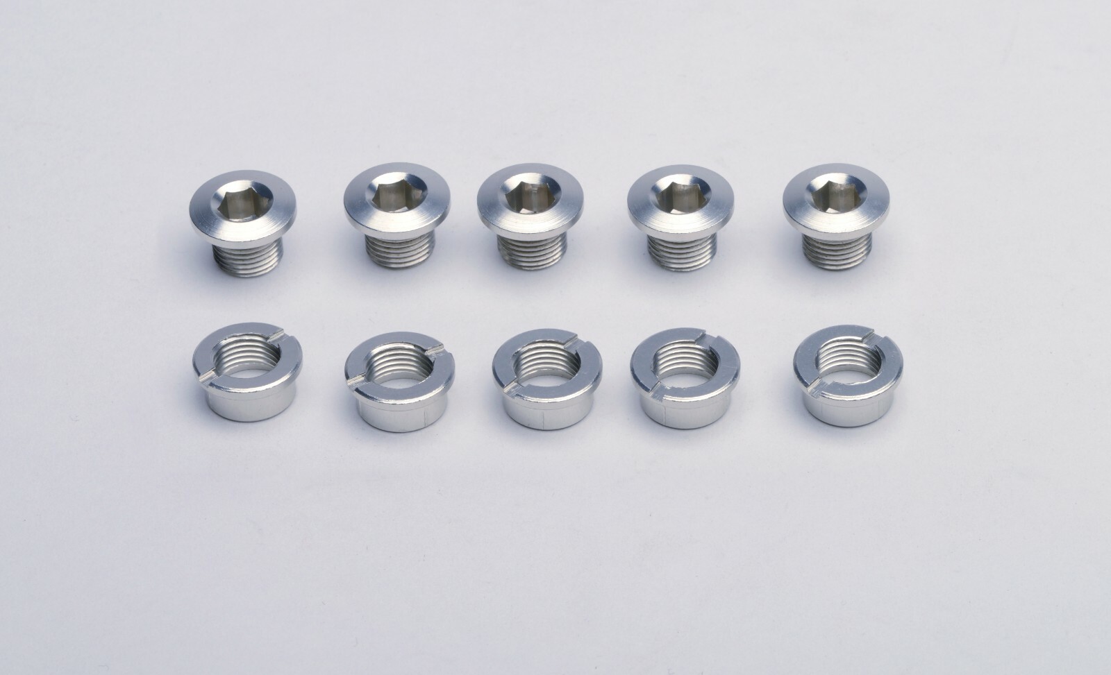 Vuelta Alloy Chainring Bolt Set 6mm Single Silver
