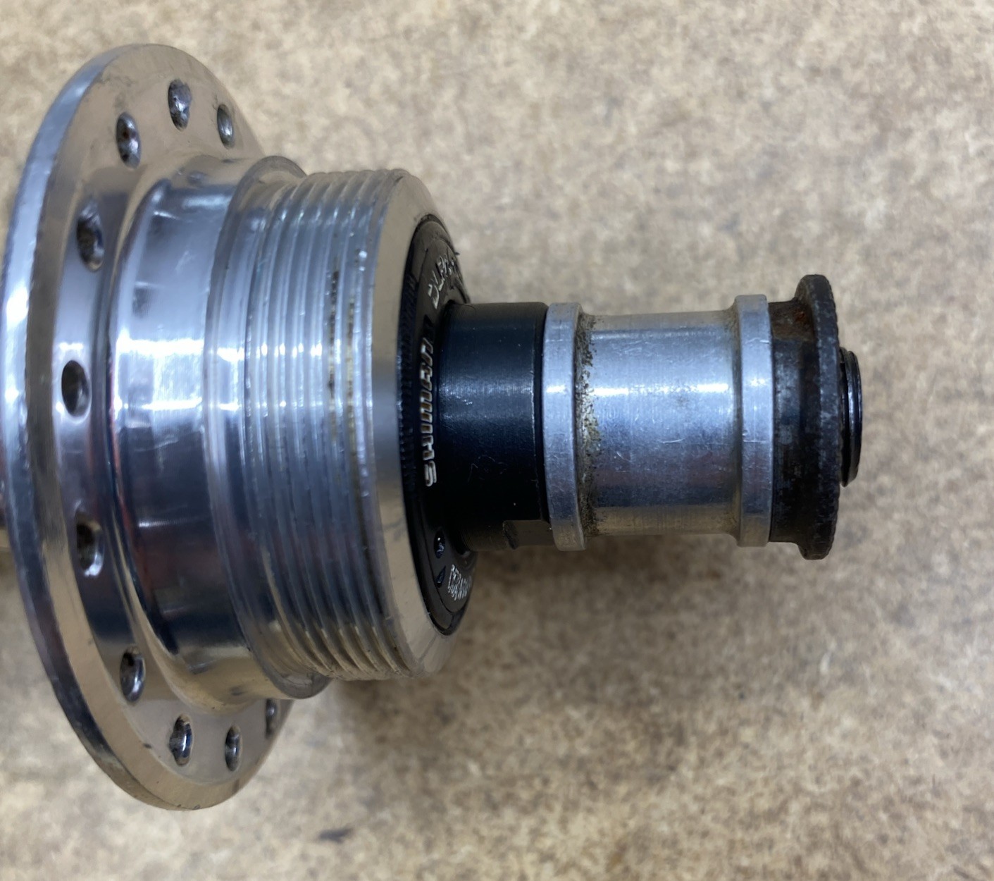 Vintage Shimano Dura-Ace hub set, 32-hole, 100/126mm, freewheel