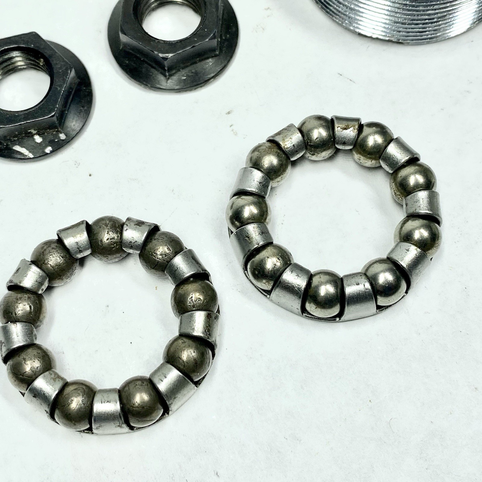 SUGINO / SR SAKAE BOTTOM BRACKET 68-113 MM BSA
