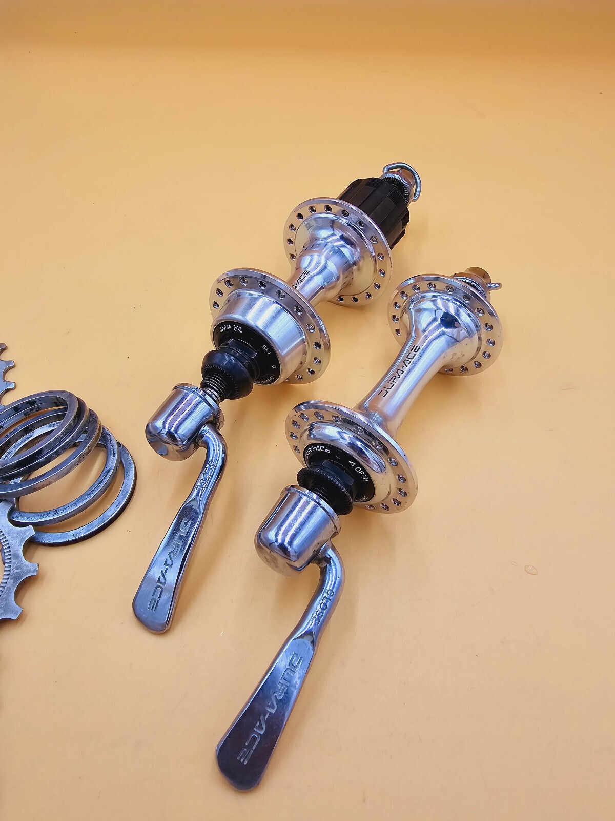 Hub Set Shimano Dura-Ace FH 7400 8 Speed 36 Hole 130mm Hyperglide Cassette Hub