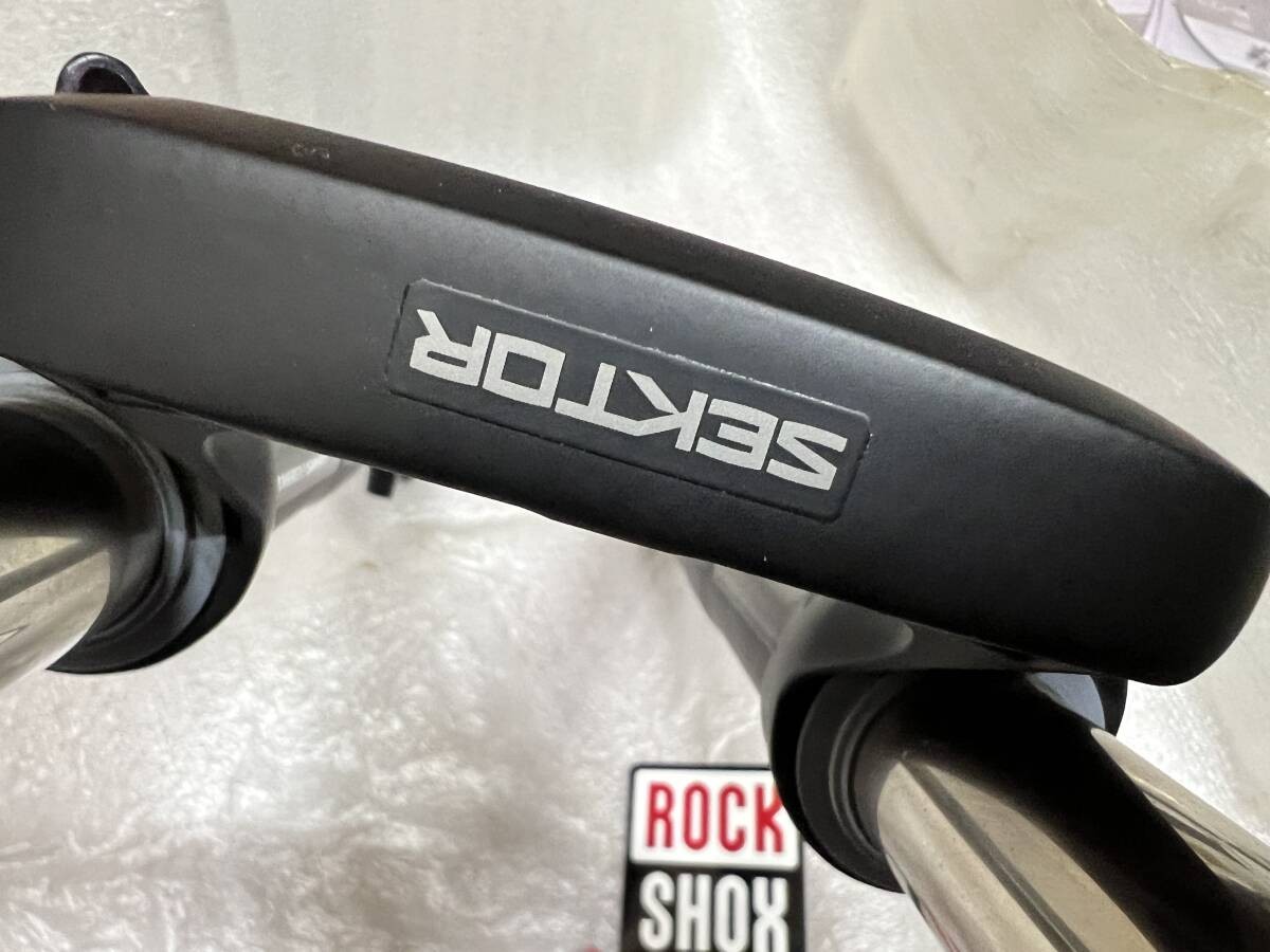 ROCKSHOX SEKTOR TK SILVER 26er Tapered Fork 15×100 130mm Uncut Steerer NEW RARE