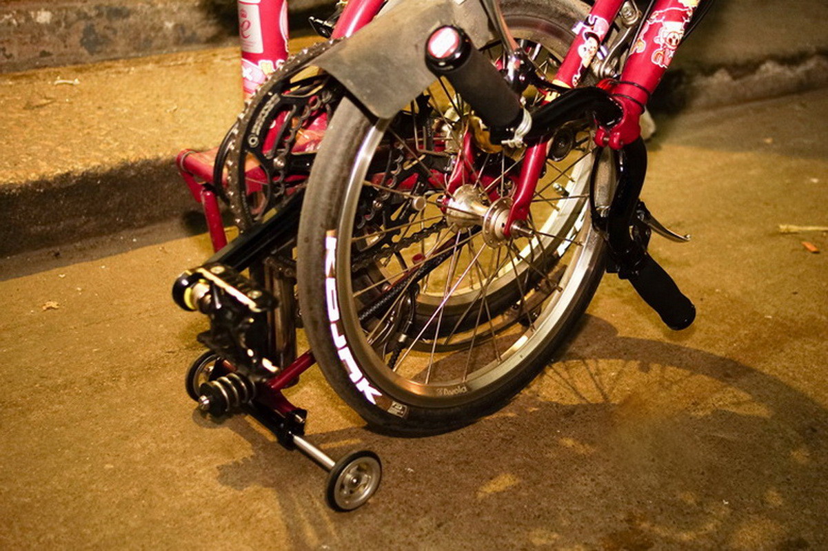 Carbon Easy Wheel Extend Bar for Brompton P /T LINE pulling Roller Ti Extension