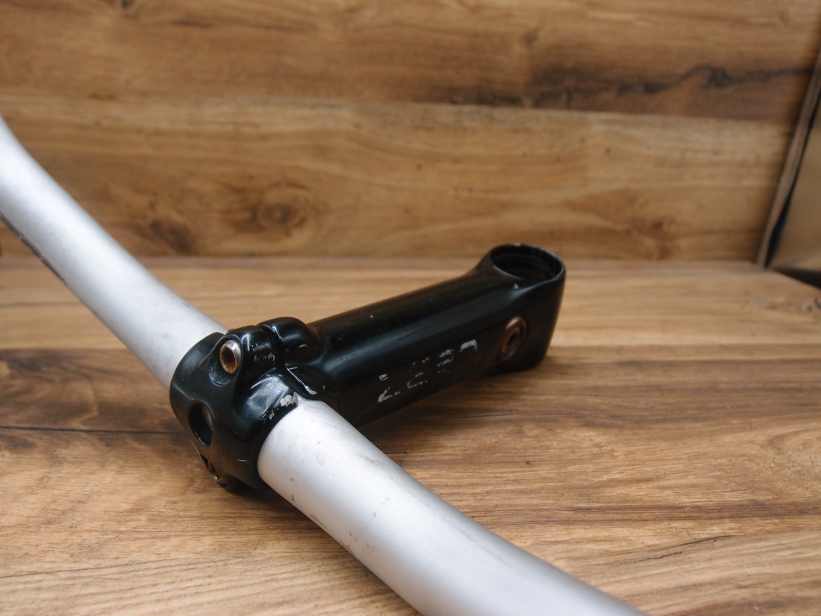 riser handlebar TiTec Hell Bent + ahead stem ZERO from Diamondback