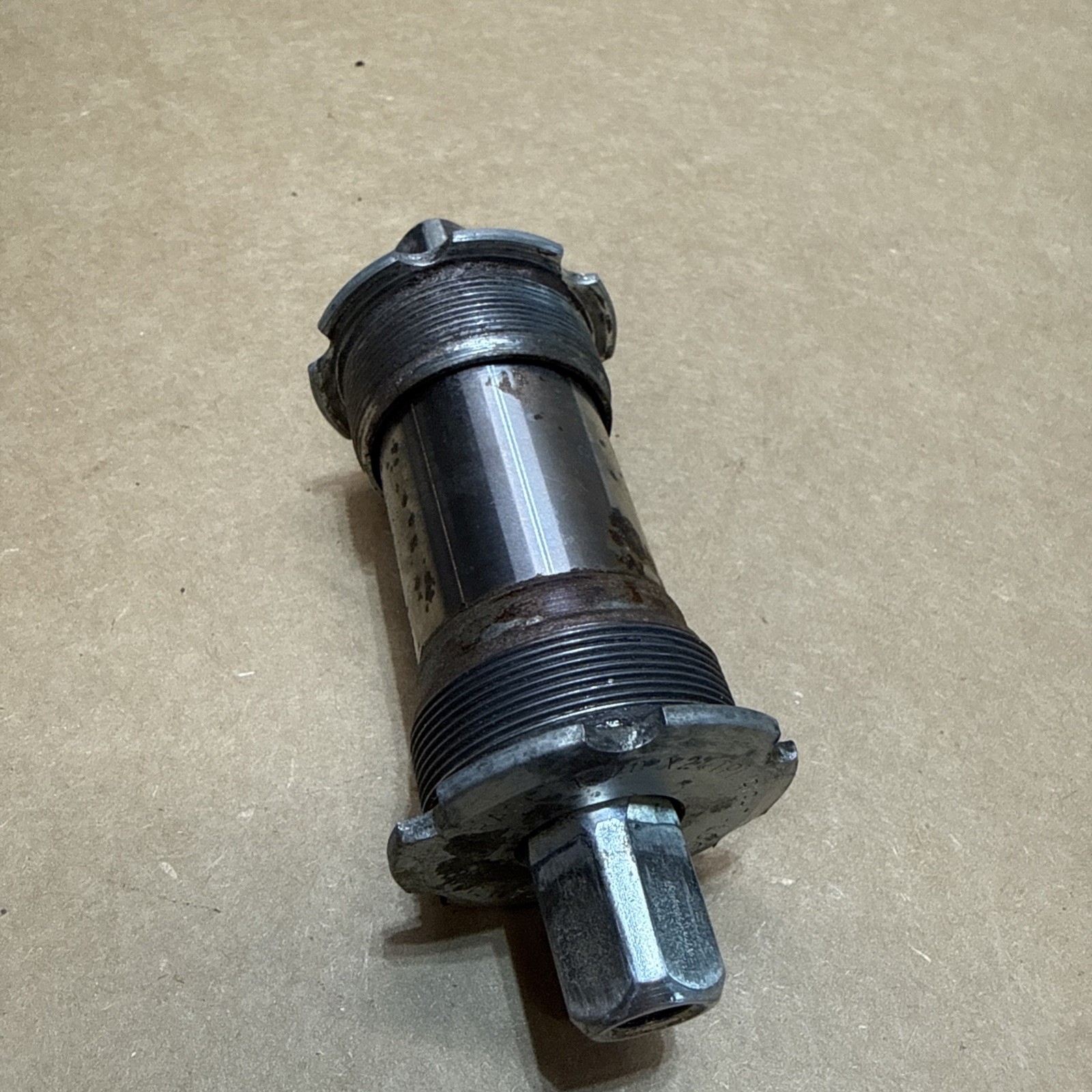 Campagnolo Centaur 68mm Englsih Thread Square Taper Bottom Bracket 111mm obl59