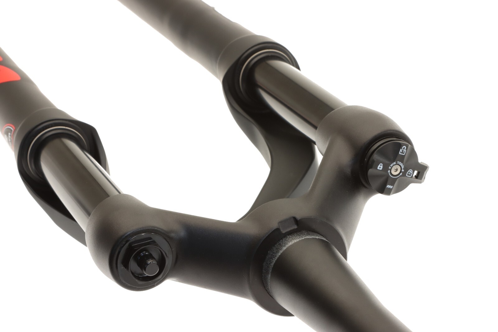 Manitou Markhor Air Fork 29″ 100mm Black 48mm Offset Tapered 15x110mm NEW