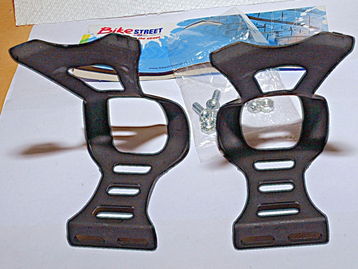 Bike-Street MT-3 Road Mountain Bicycle Pedal TOE CLIPS, Plastic, & 7cm Toe Depth