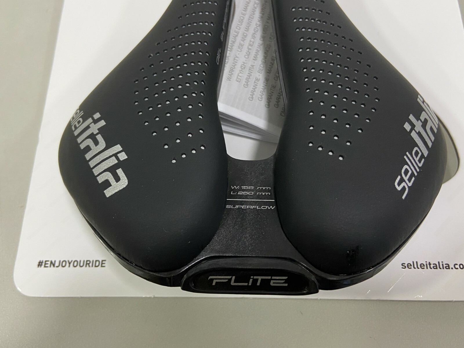 Selle Italia Max Flite Boost Gel SF 155x250mm (L3) Ti316 Rail Bicycle Saddle
