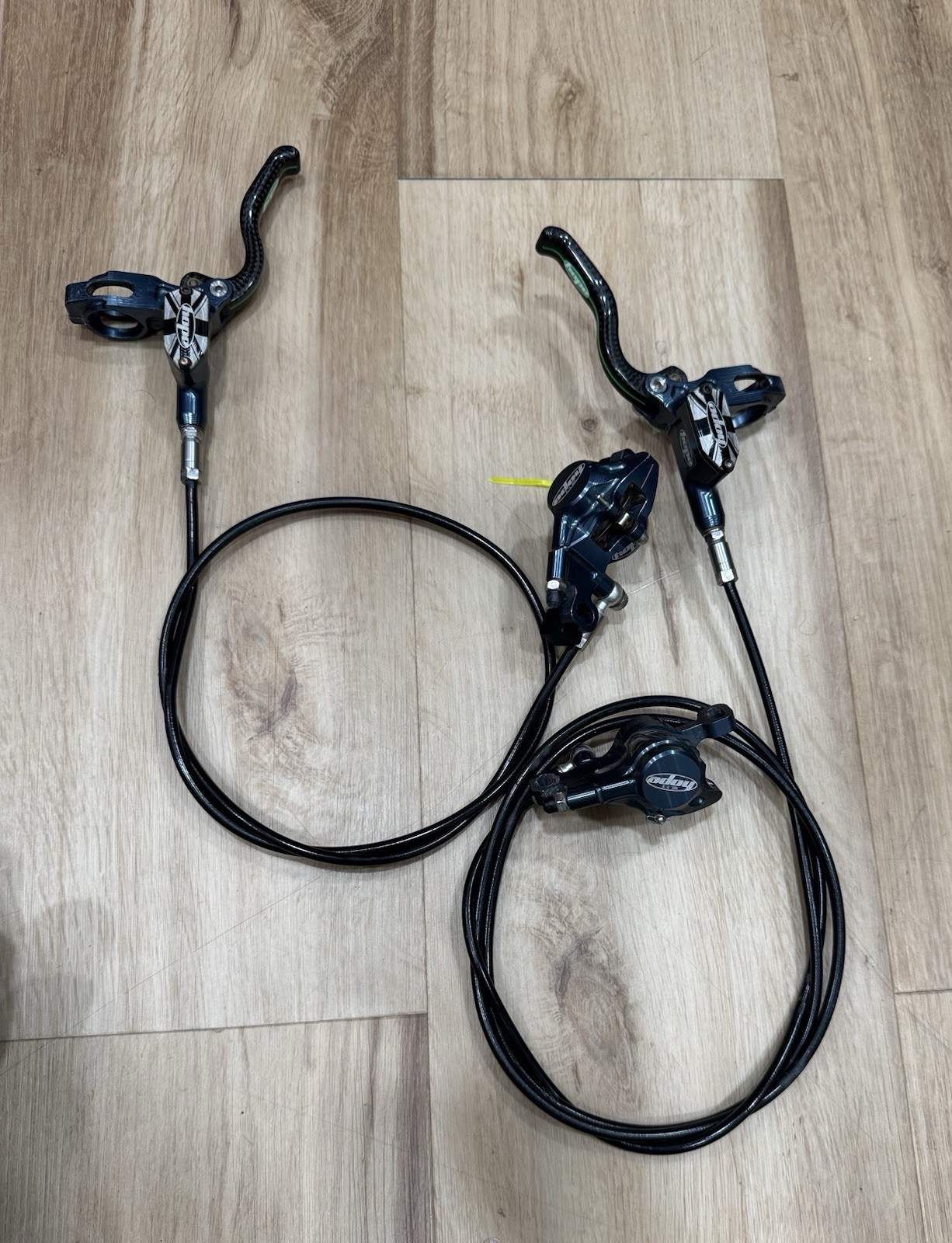 Hope Tech 3 E4 Hydraulic Disc Brake Set Front Rear Carbon Levers Blue MTB