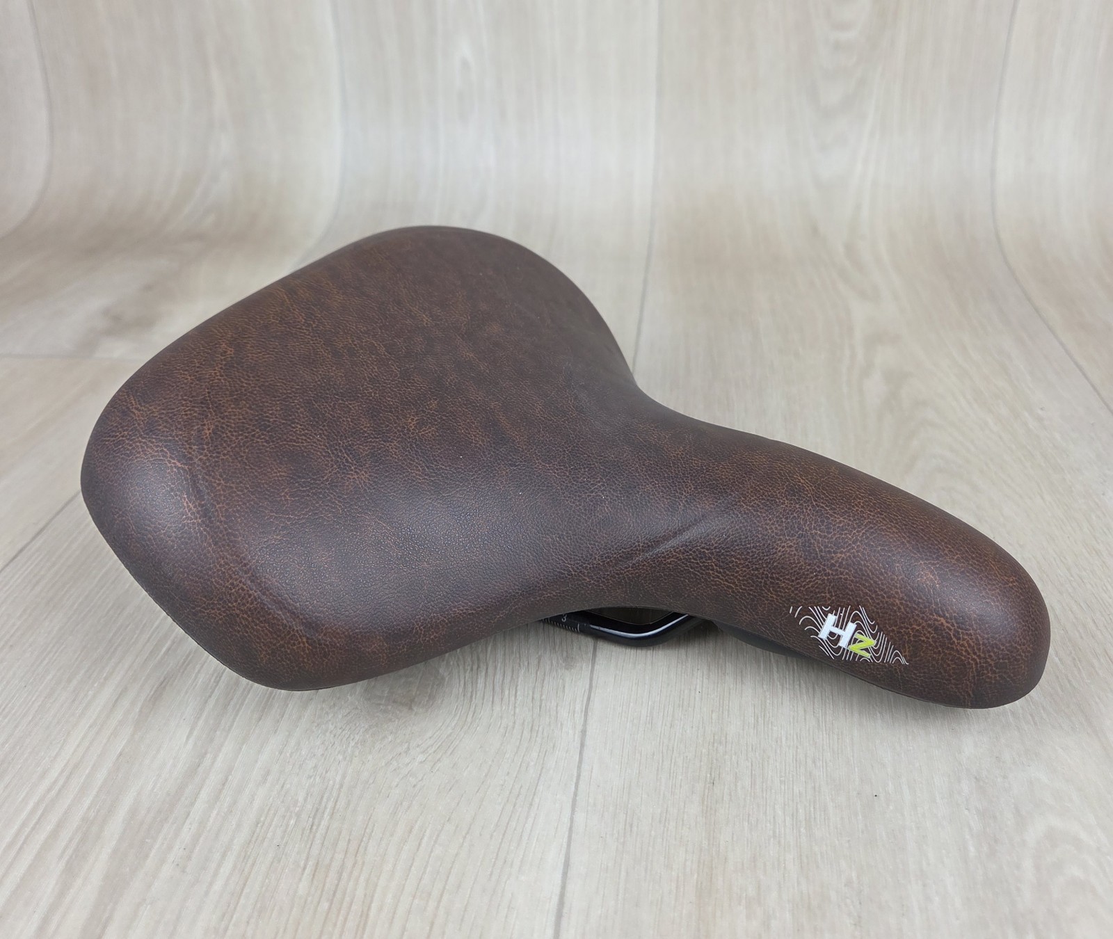 Selle Royal HZ Bike Seat Royal Gel Padding Bicycle Brown MADE IN ITALY A072