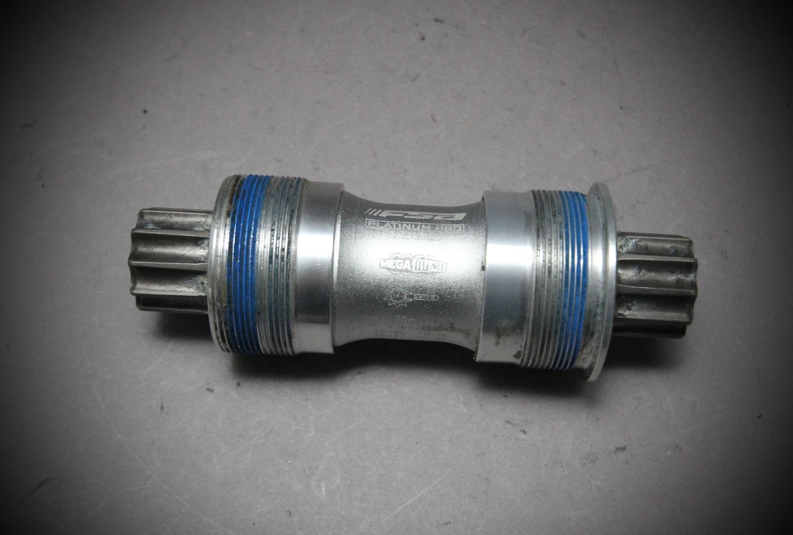 FSA Platinum Pro Titanium ISIS Bottom Bracket / ITA / 109mm / Mega #VELOWIZARD