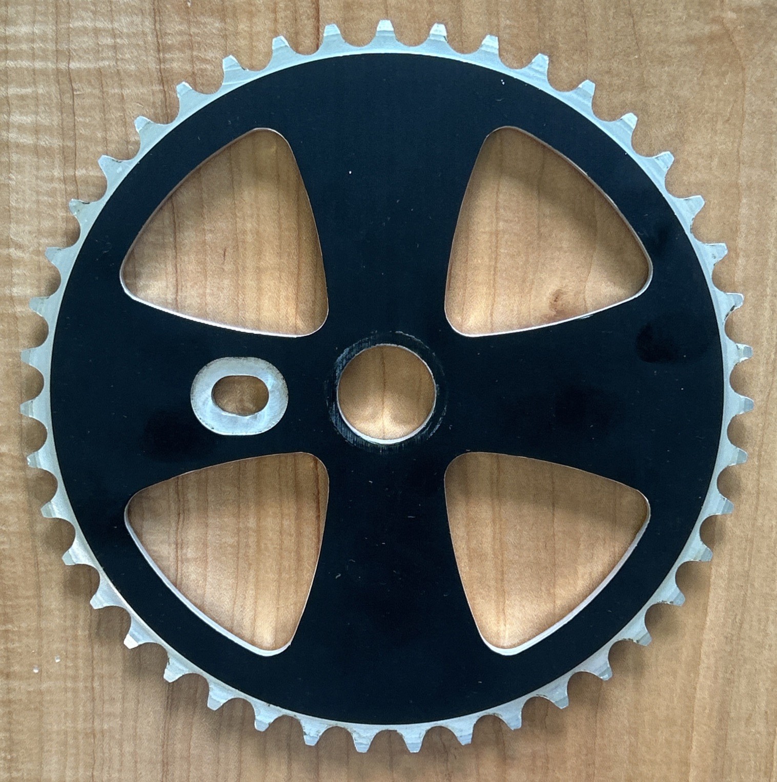 Mid-School DK Iron Cross 43t Sprocket Black/Silver U.S.A.