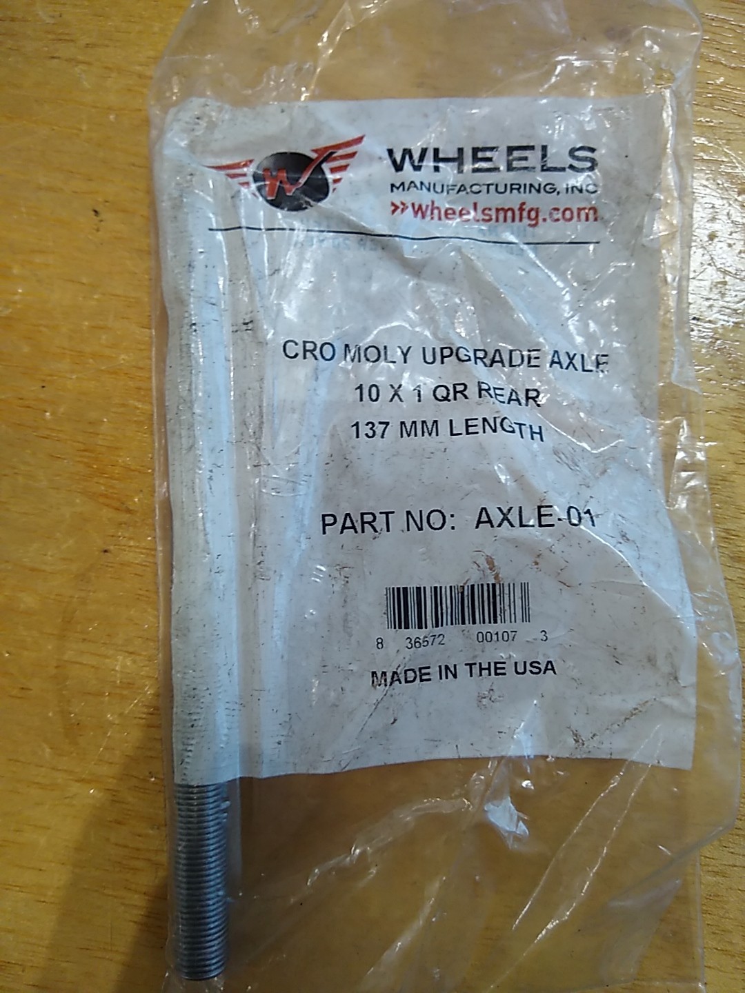 Wheels Manufacturing Axle-01 10×1 137mm Shimano, Upgrade Cro Moly Axle, NOS