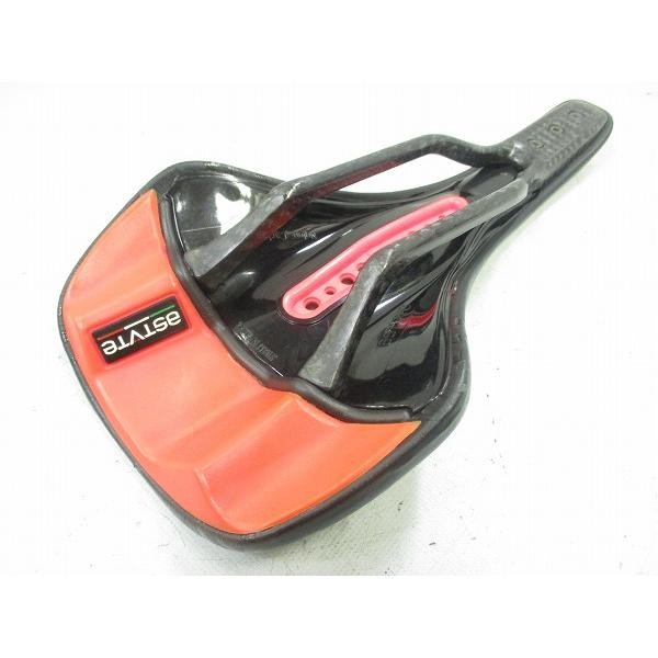 Saddle Astute Saddle STARLINE CARBONIO rails