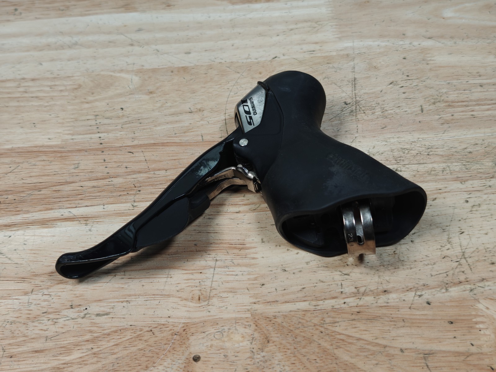 Shimano 105 ST-5700 STI Brake Shift Levers 2×10 Speed
