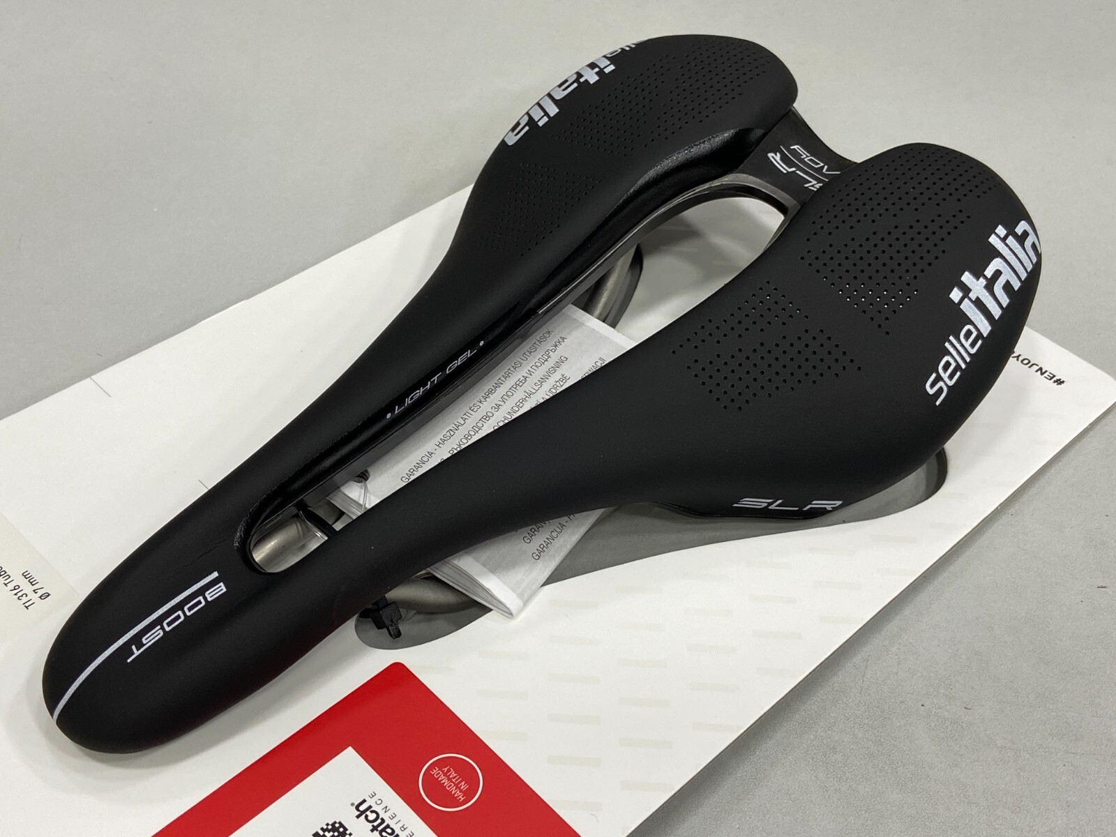 Selle Italia SLR Boost Lady Superflow L3 (145x248mm) TI 316 Rail Saddle (Black)
