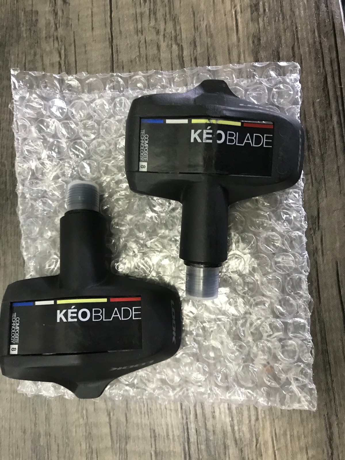 Pair of Look KEO Blade carbon clipless spindle pedals