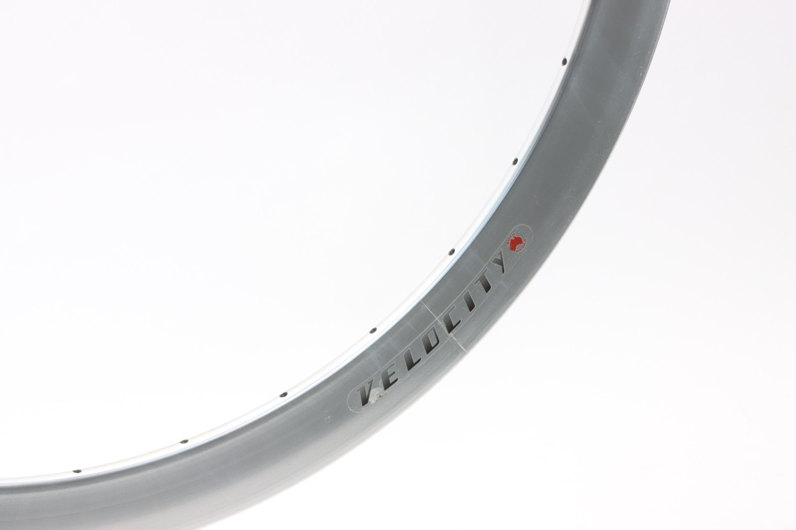 Velocity B43 Rim 700c 32H Silver NMSW Australia Triple-Walled Alloy 00s NEW NOS