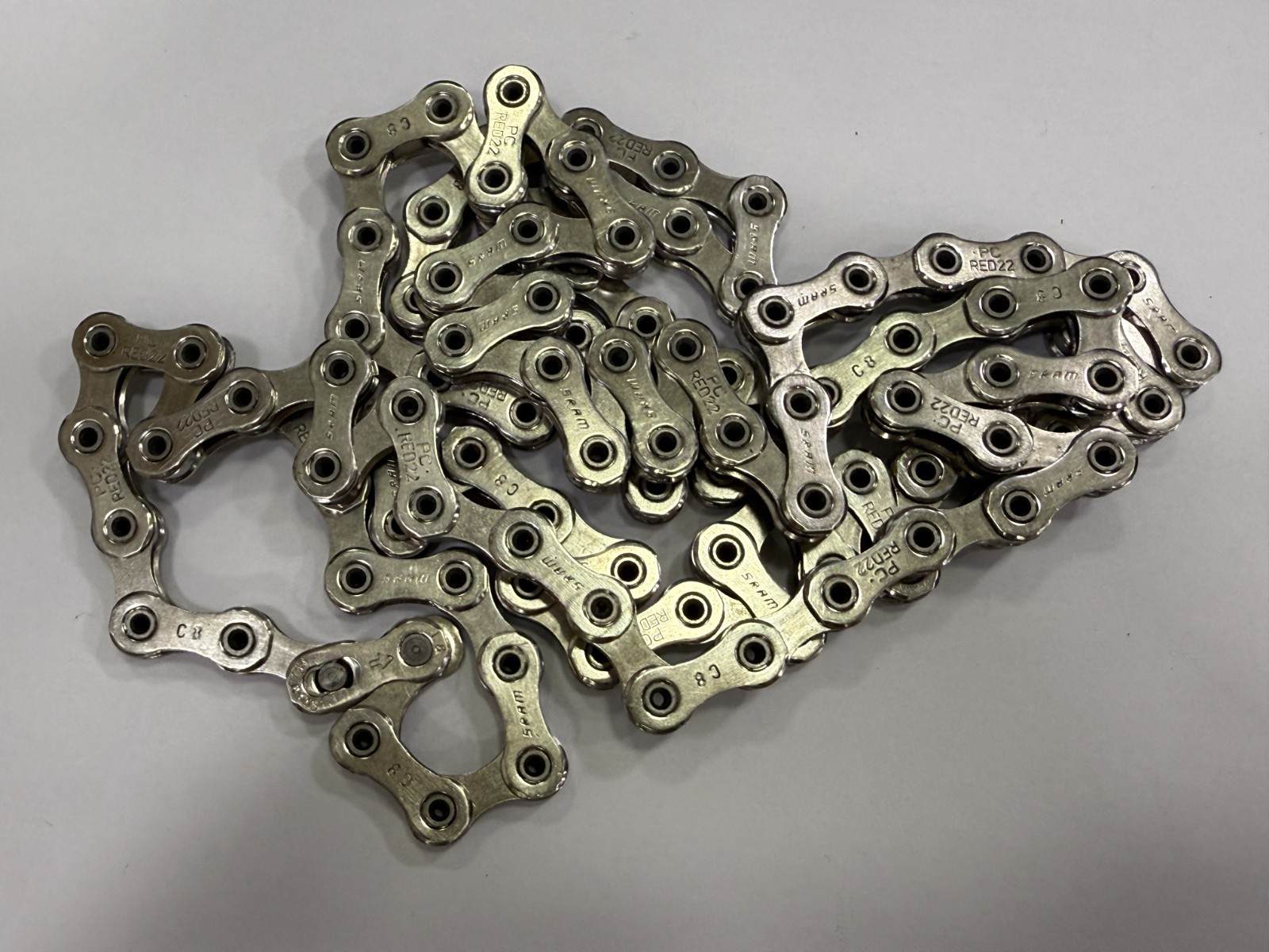 (Used) Sram PC Red 22 11Speed C8 Bicycle Chain (106Links)