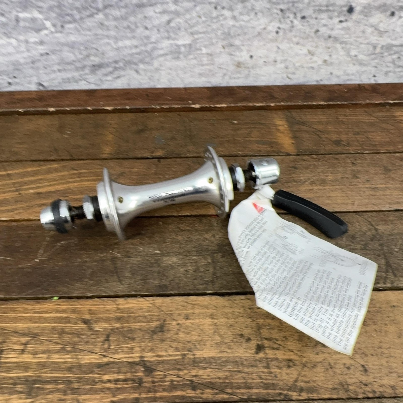 Vintage Suntour XC Pro Front Hub 36H NOS 100mm QR WTB Grease Guard Skewer MTB