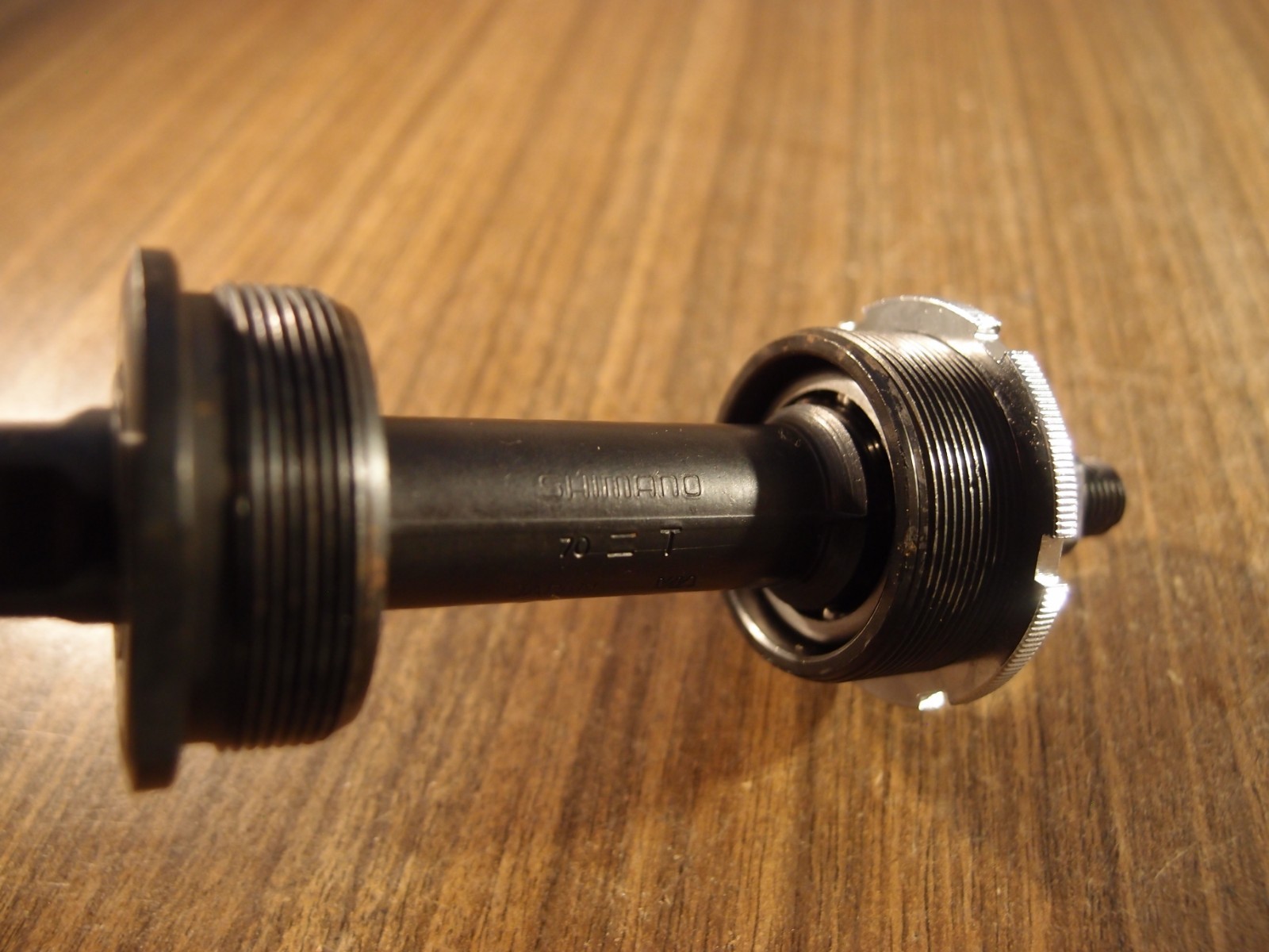 1988 vintage MTB bottom bracket Shimano Mountain LX 1,37″x24T/68 mm Japan 118 mm