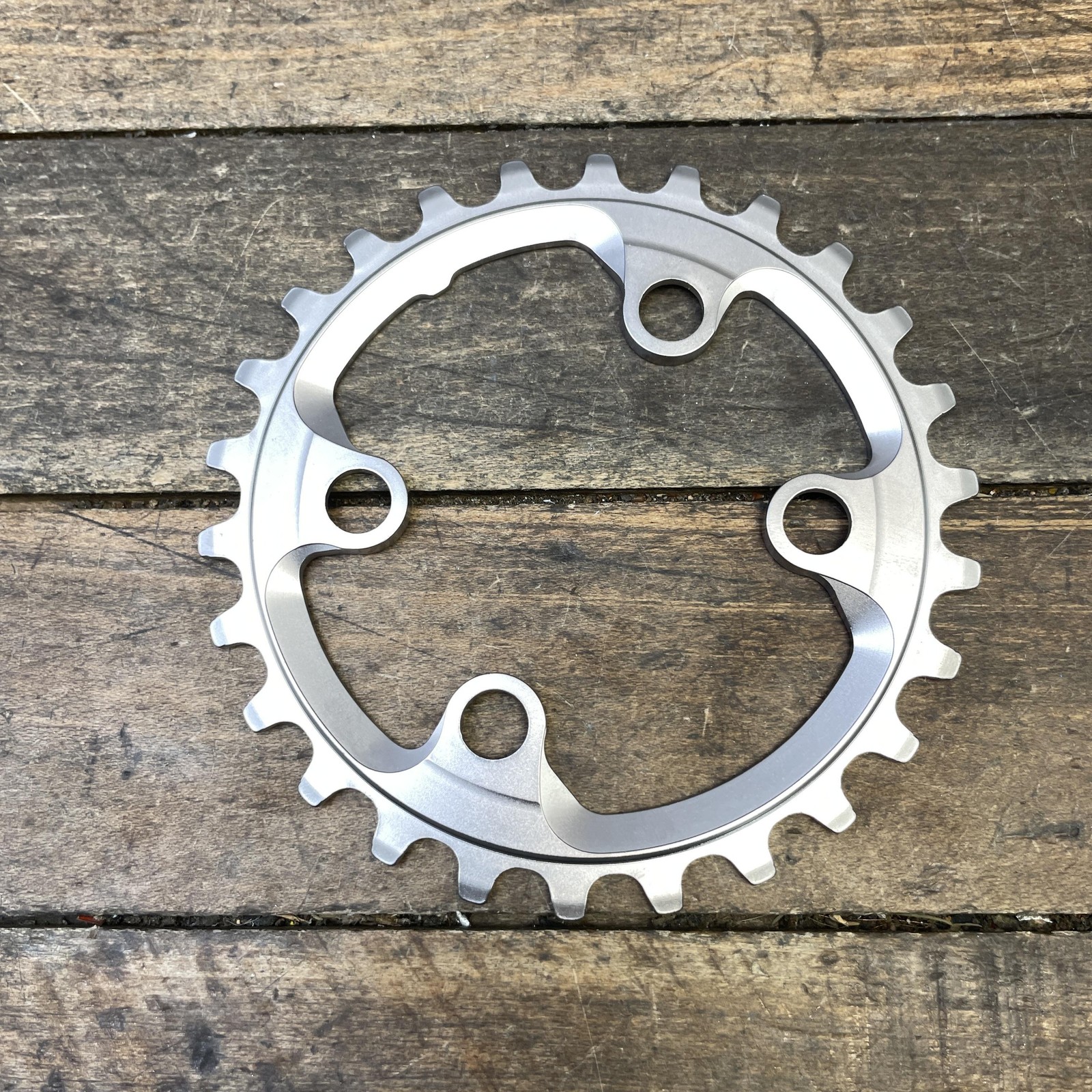 Shimano 26T Chainring XTR FC-M9000 4-Arm Asymmetrical 11 Speed MTB Mountain 26