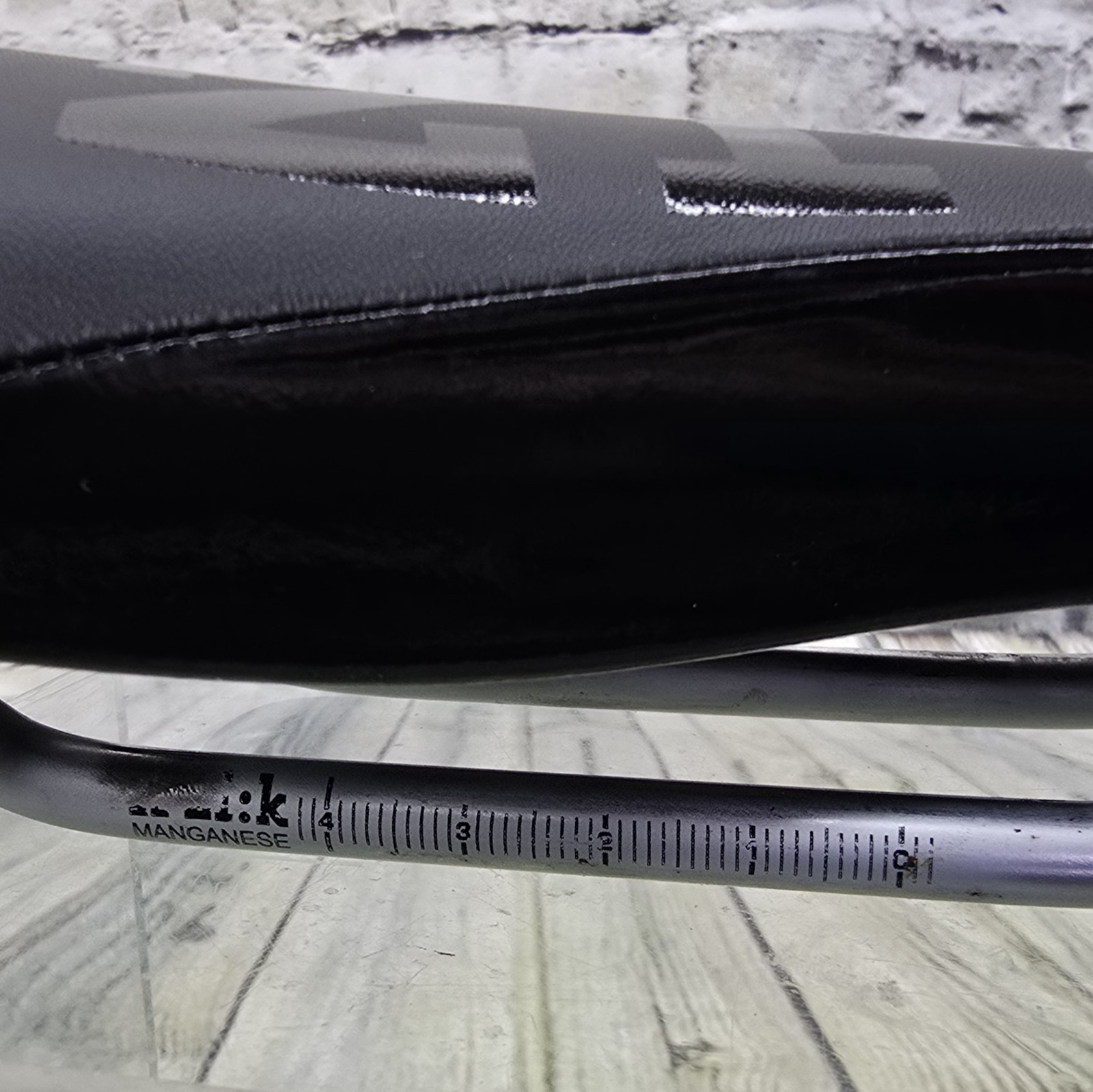 FIZIK Fi’zi:k ARDEA Saddle Black Manganese Rails Road Cycling Bicycle Seat Italy