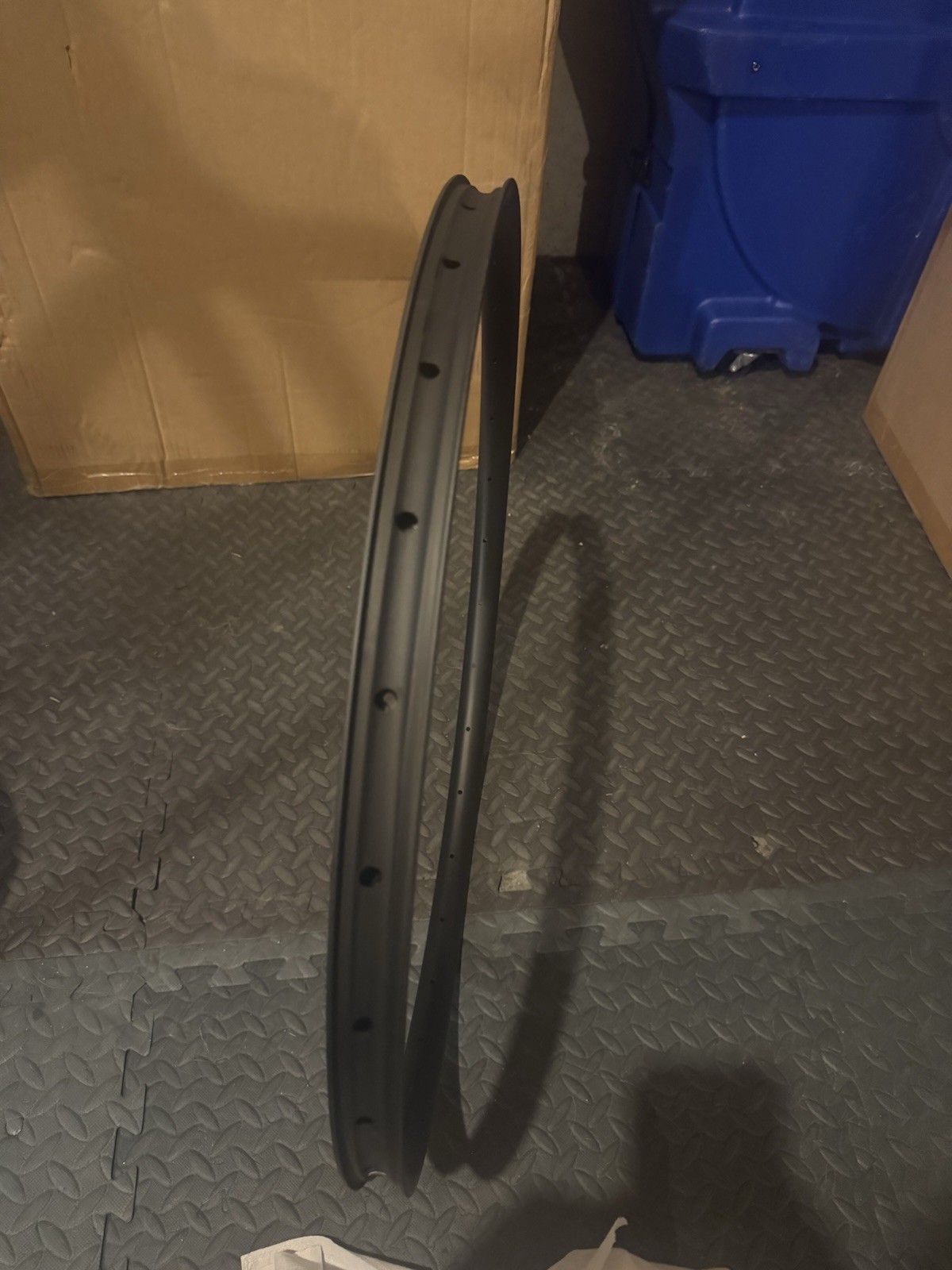 Light Bicycle 27.5″ 650b Carbon Rim 26mm Deep, 34mm Wide, 32 Spoke Holes NEW