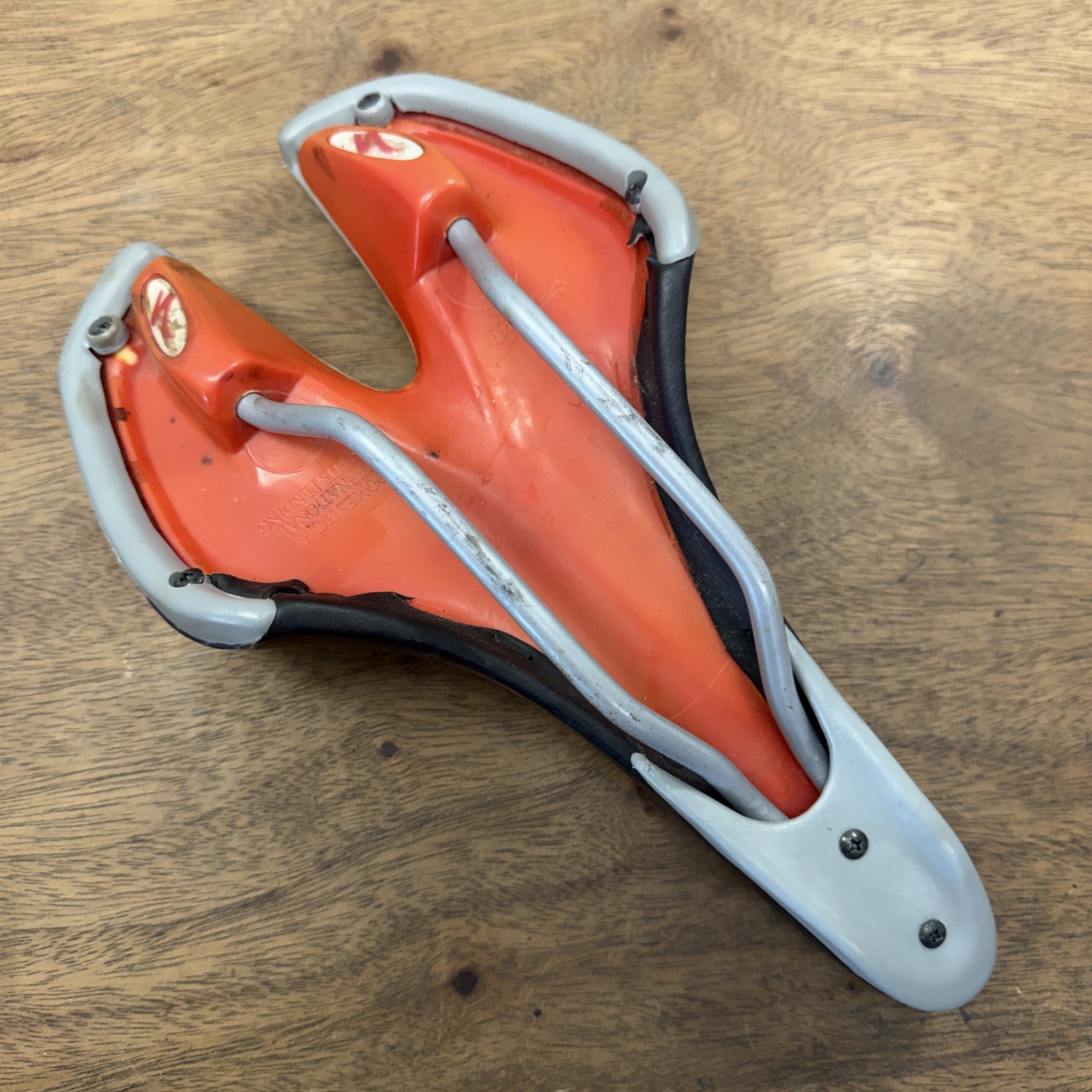 Vintage Specialized Body Geometry Bike Saddle Seat 155mm