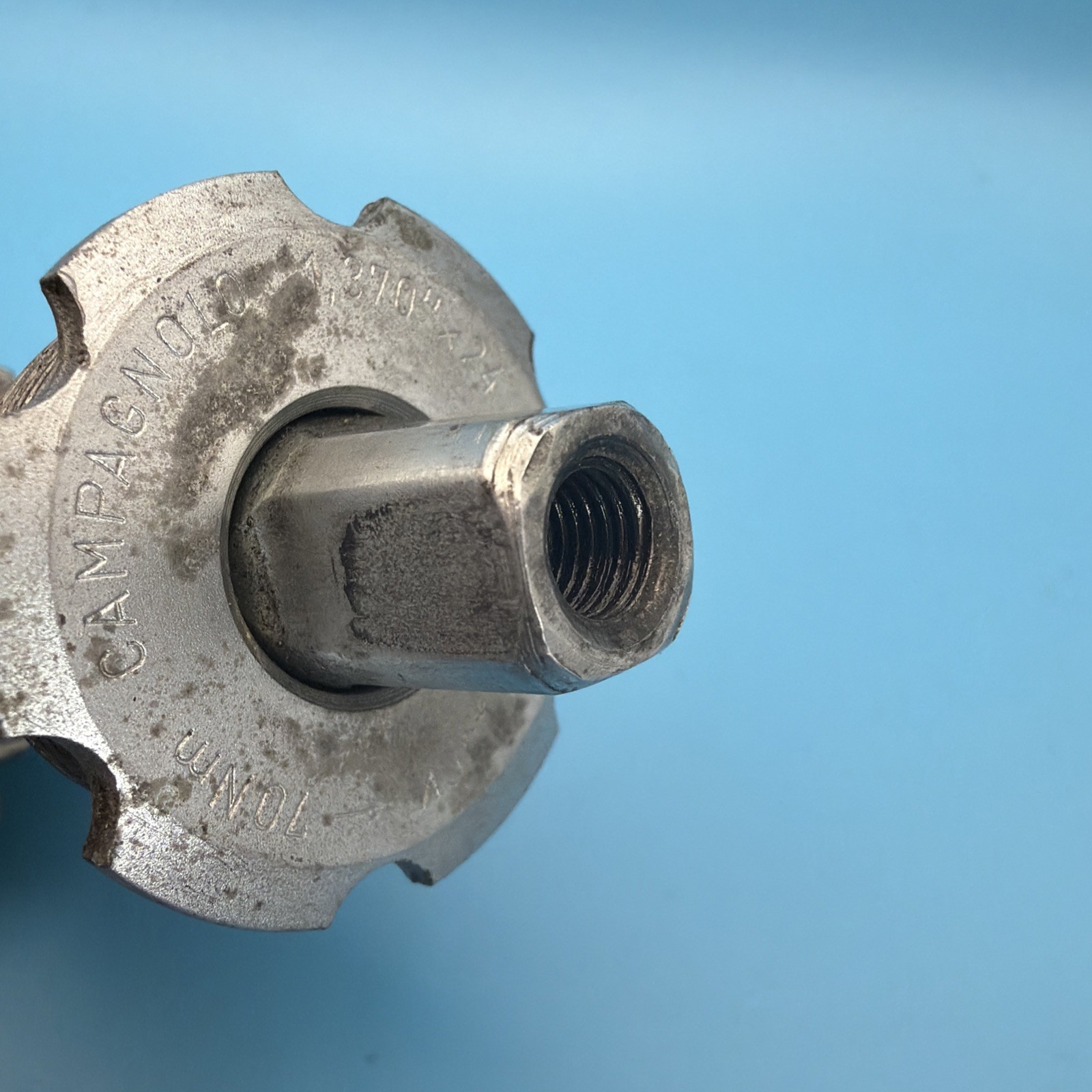 Campagnolo Veloce Bottom Bracket English Threading Square Taper 111mm Axle
