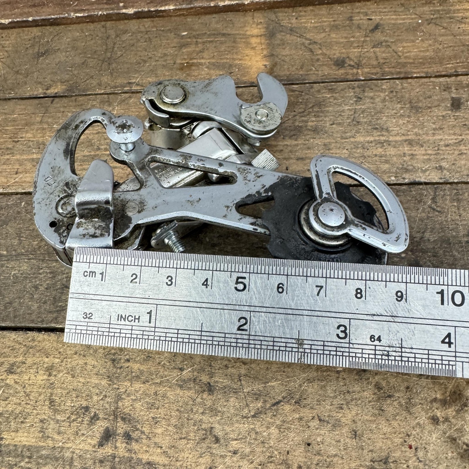 Vintage Shimano 600 Arabesque Rear Derailleur Long Cage PARTS BROKEN