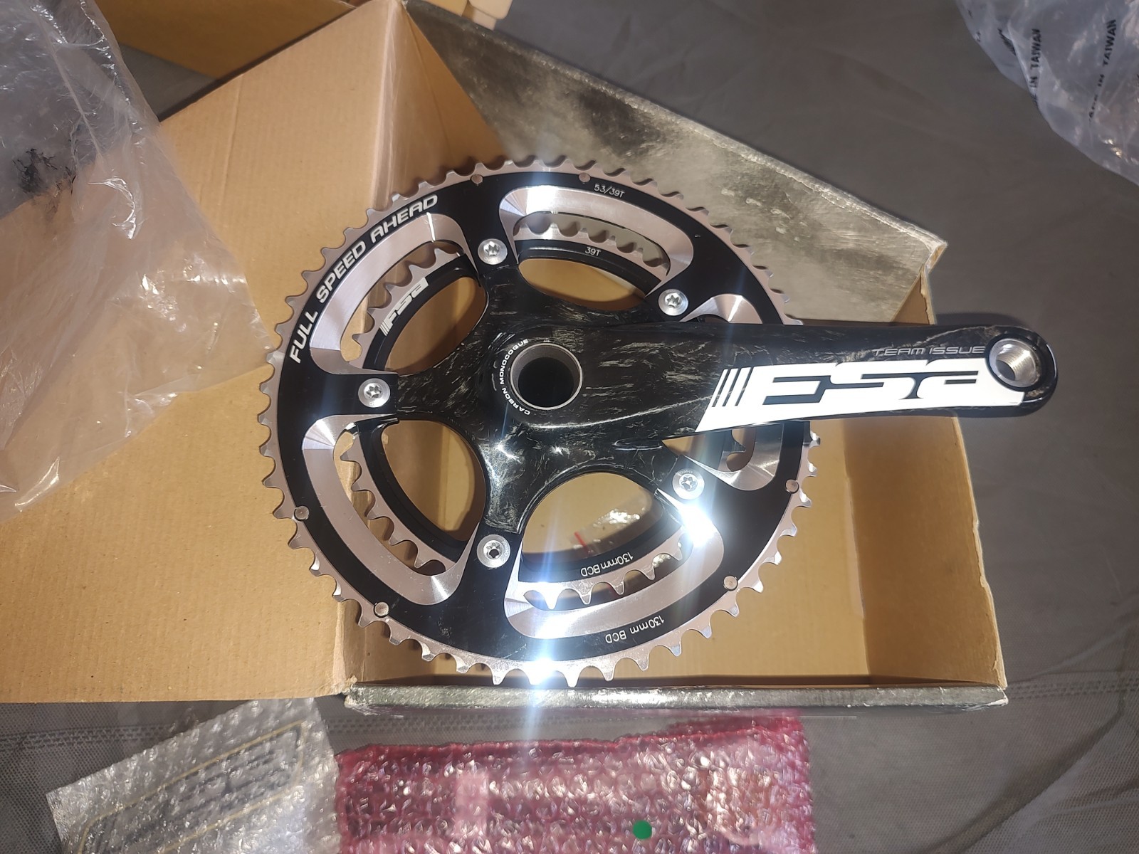 FSA Team Issue Carbon Crank – 24 mm spindle – 175/53 – free shipping